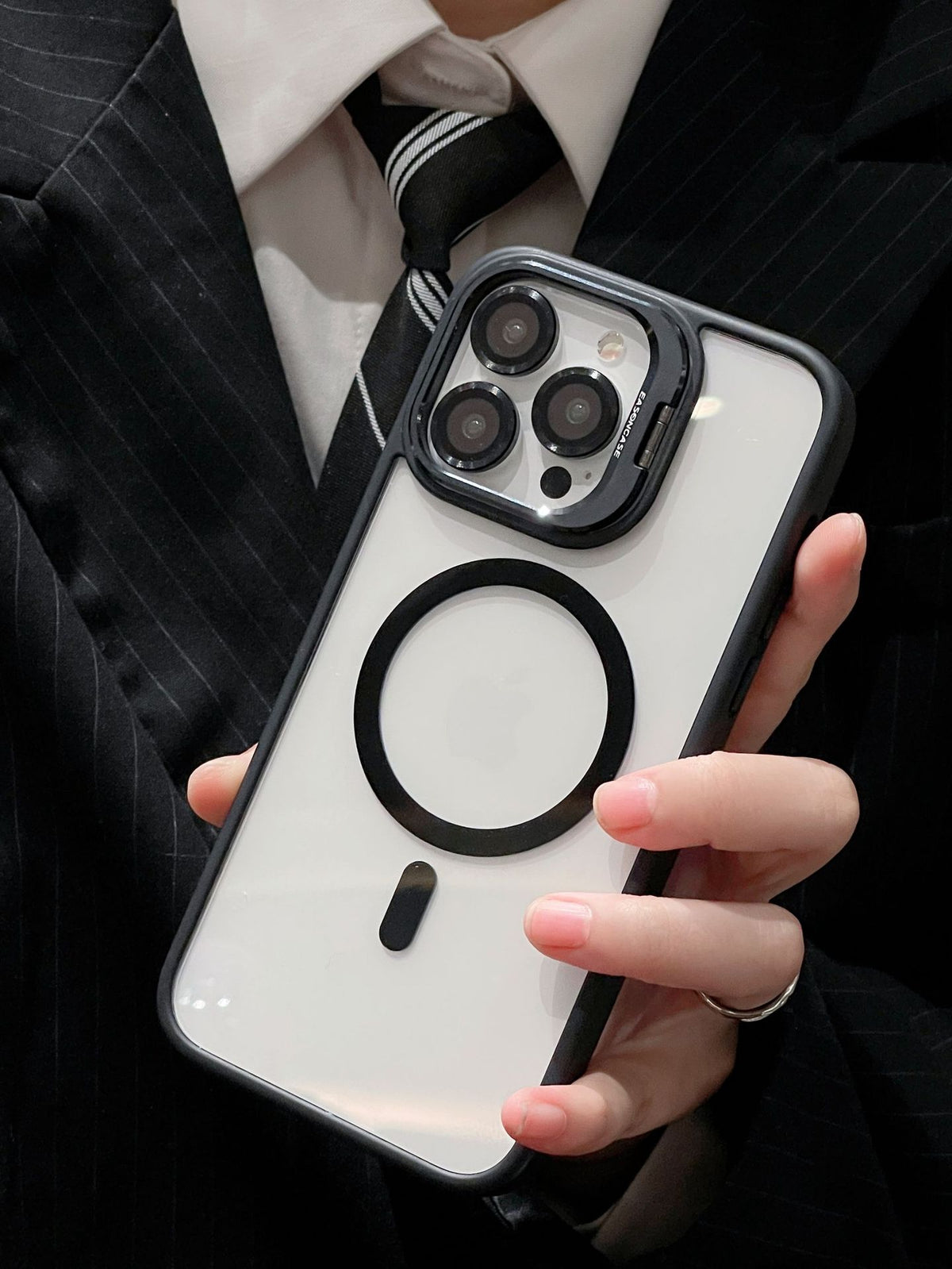 Phone Case Lens Protector Invisible Bracket With Magnetic Suction